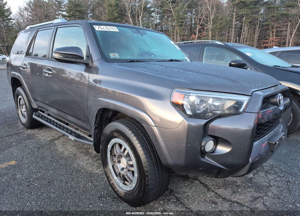 2015 TOYOTA 4RUNNER SR VIN: JTEBU5JR5F5220443