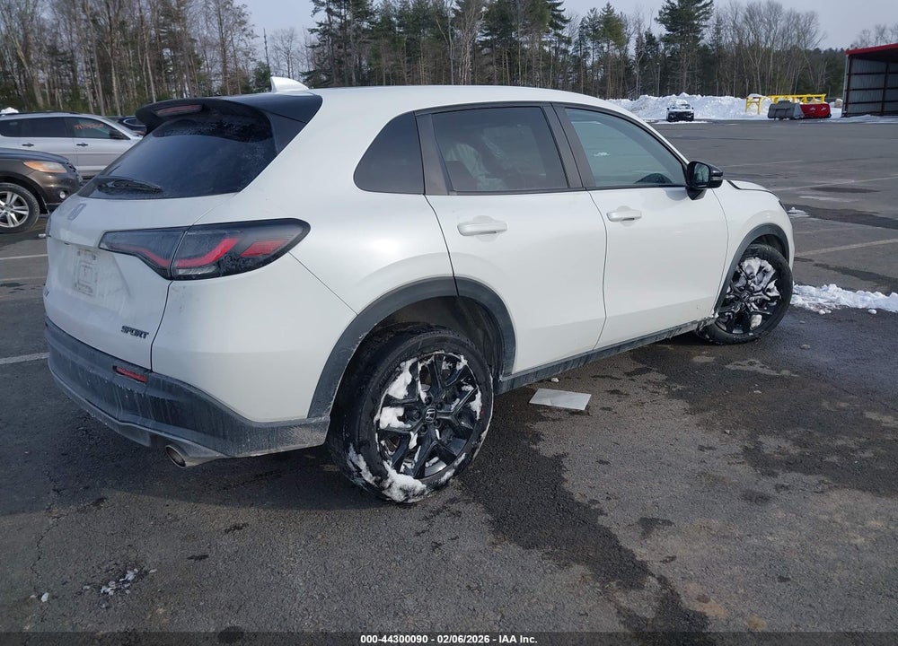 2024 HONDA HR-V AWD SPORT/AWD SPORT W/O BSI VIN: 3CZRZ2H57RM726600