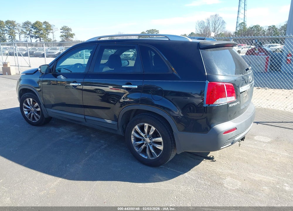 2011 KIA SORENTO EX V6 VIN: 5XYKU4A28BG044393