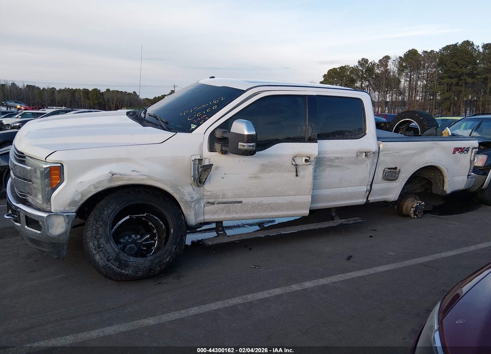 2017 FORD F-250 LARIAT VIN: 1FT7W2BT4HEF05876