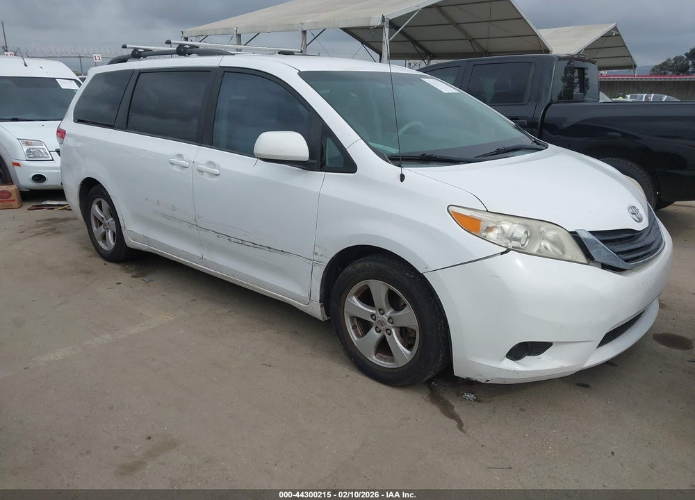 2012 TOYOTA SIENNA LE V6 8 PASSENGER VIN: 5TDKK3DC6CS247811