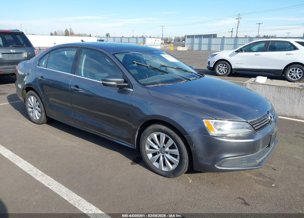 2014 VOLKSWAGEN JETTA 1.8T SE VIN: 3VWD17AJ0EM354472