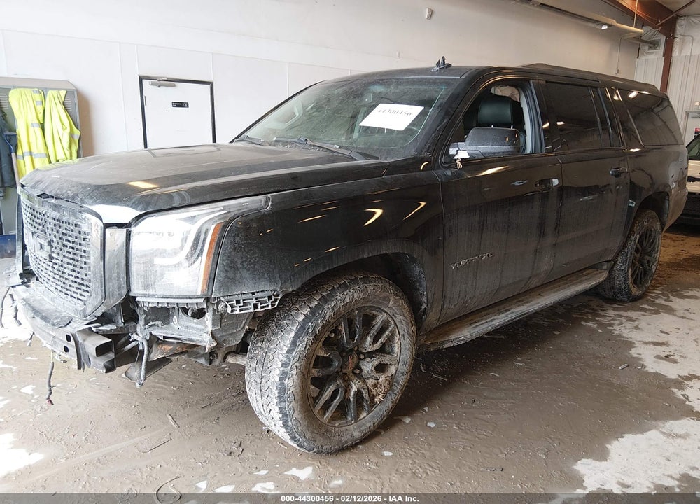 2017 GMC YUKON XL SLE VIN: 1GKS1FKC4HR346449