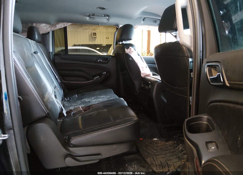2017 GMC YUKON XL SLE VIN: 1GKS1FKC4HR346449