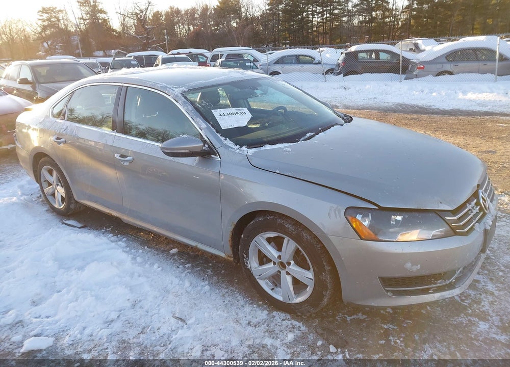 2012 VOLKSWAGEN PASSAT 2.5L SE VIN: 1VWBP7A37CC052991