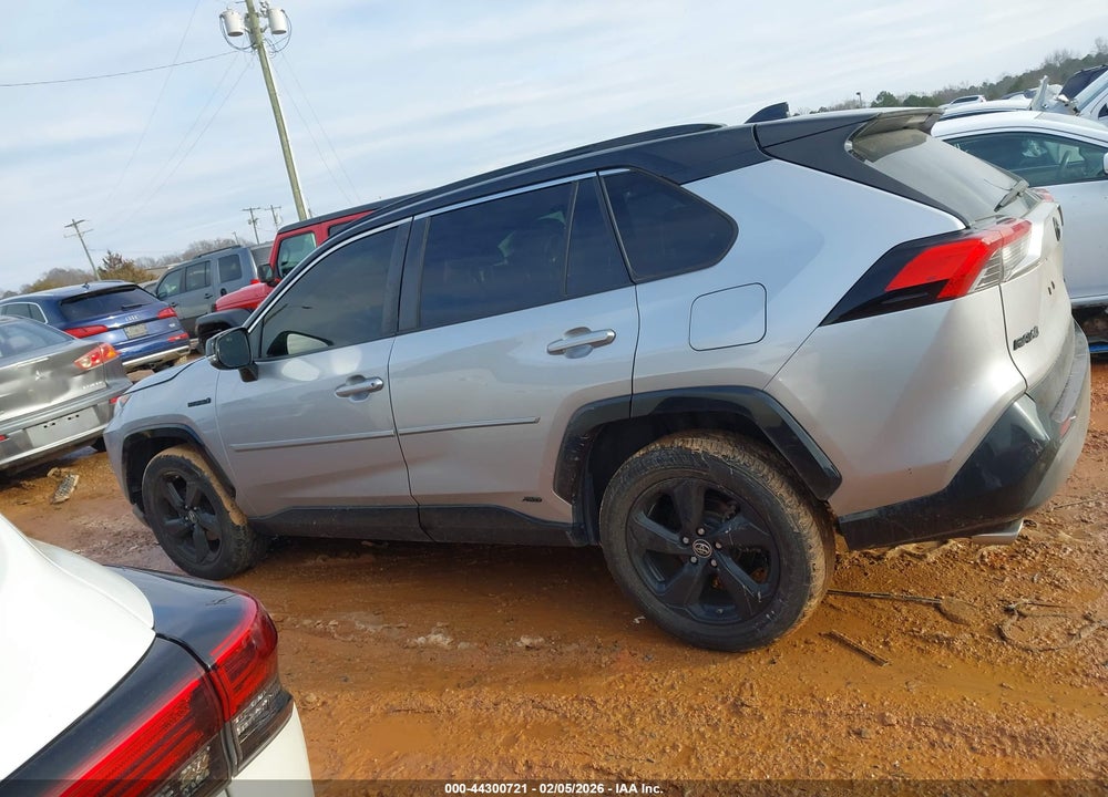 2019 TOYOTA RAV4 HYBRID XSE VIN: JTMEWRFV0KJ022847