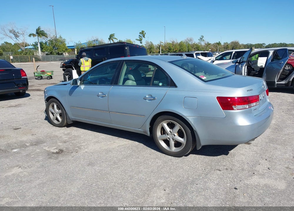 2008 HYUNDAI SONATA LIMITED V6/SE V6 VIN: 5NPEU46F88H354456