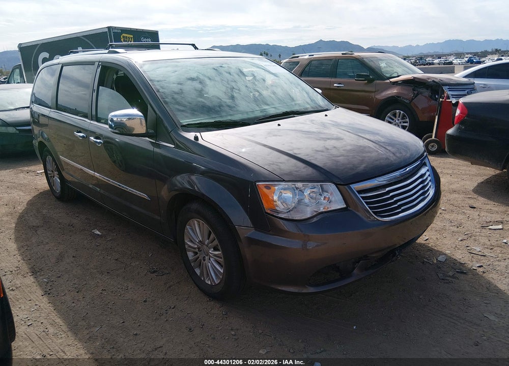 2016 CHRYSLER TOWN & COUNTRY LIMITED VIN: 2C4RC1JG6GR200302