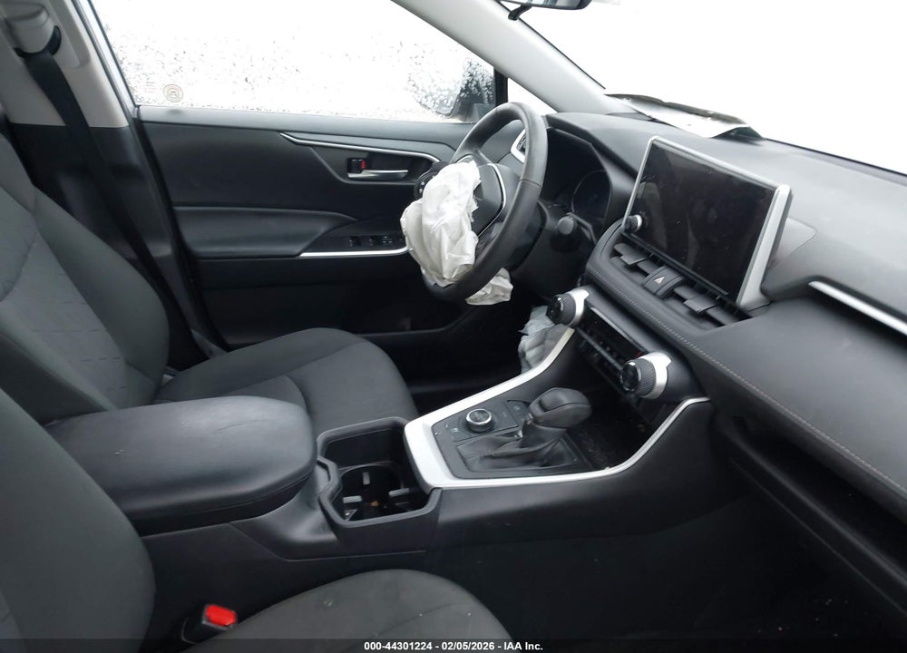 2024 TOYOTA RAV4 HYBRID XLE VIN: 4T3RWRFV1RU130052