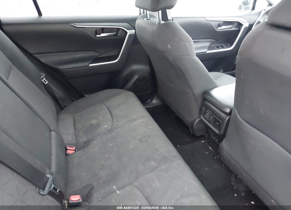 2024 TOYOTA RAV4 HYBRID XLE VIN: 4T3RWRFV1RU130052