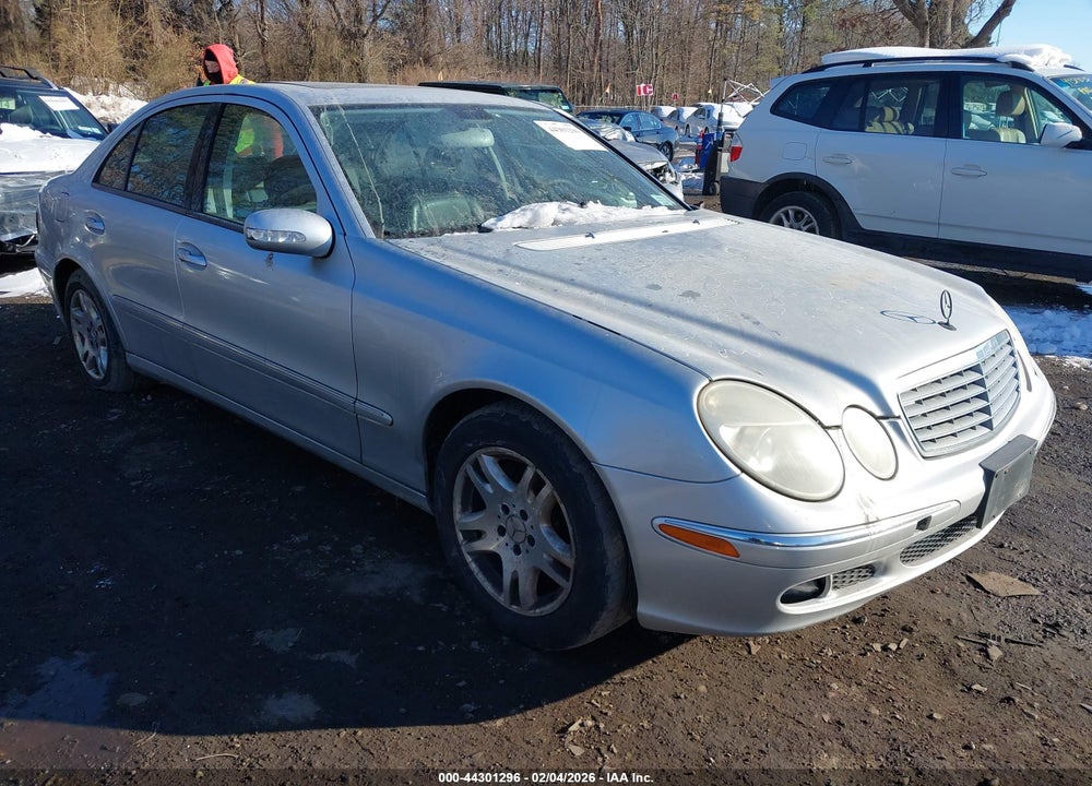 2005 MERCEDES-BENZ E 320 VIN: WDBUF65J65A690812