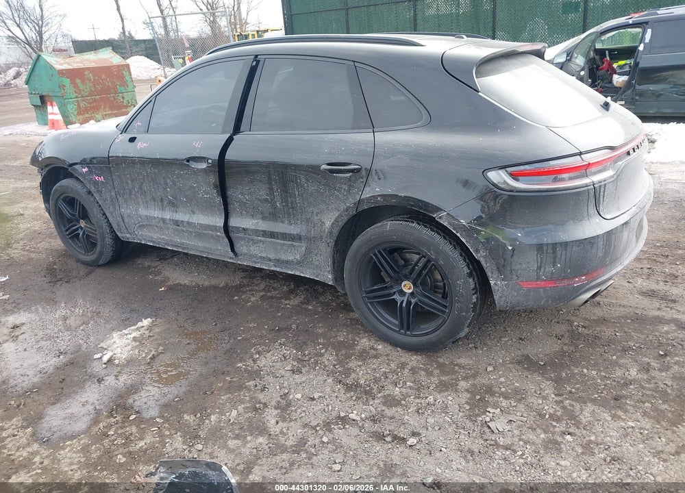 2021 PORSCHE MACAN S VIN: WP1AB2A51MLB37343