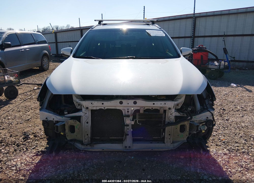 2019 SUBARU OUTBACK 3.6R TOURING VIN: 4S4BSETC8K3207898