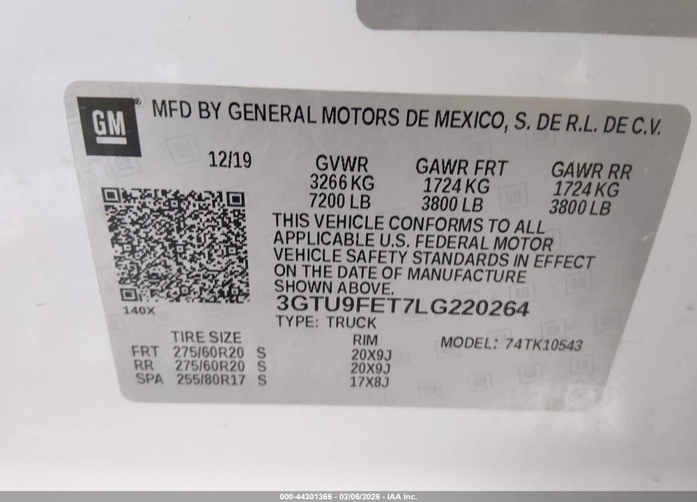 2020 GMC SIERRA 1500 4WD  SHORT BOX DENALI VIN: 3GTU9FET7LG220264