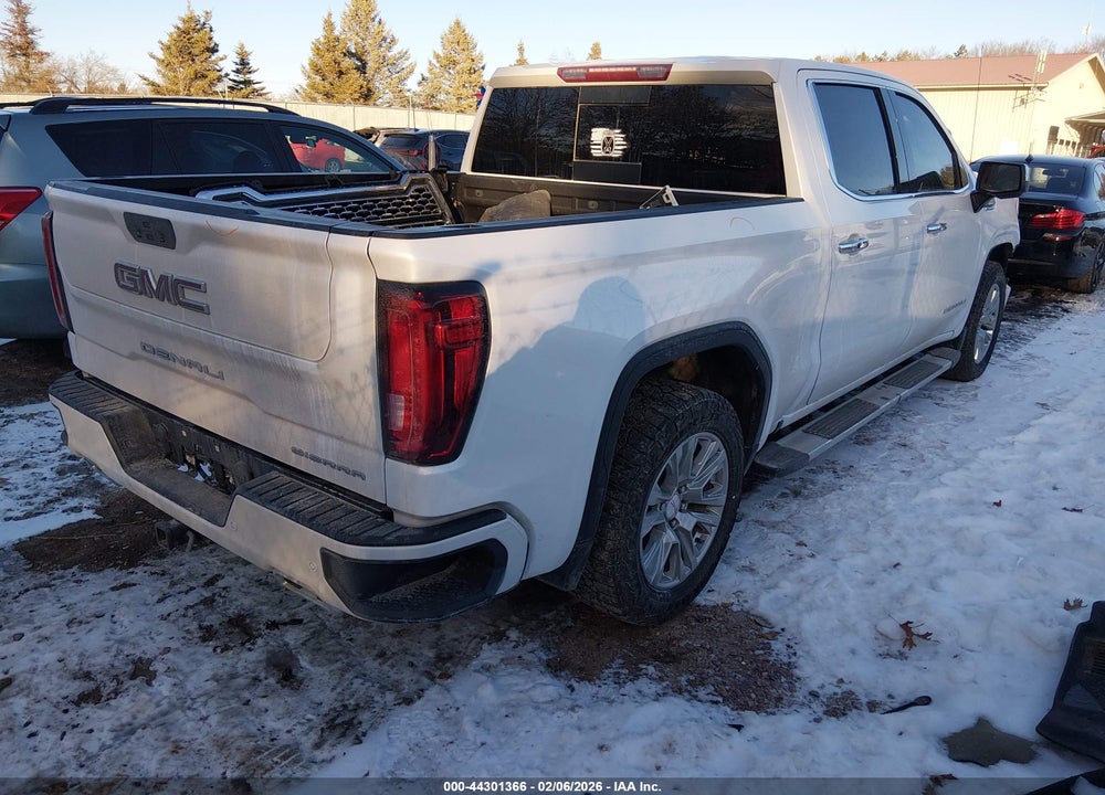 2020 GMC SIERRA 1500 4WD  SHORT BOX DENALI VIN: 3GTU9FET7LG220264