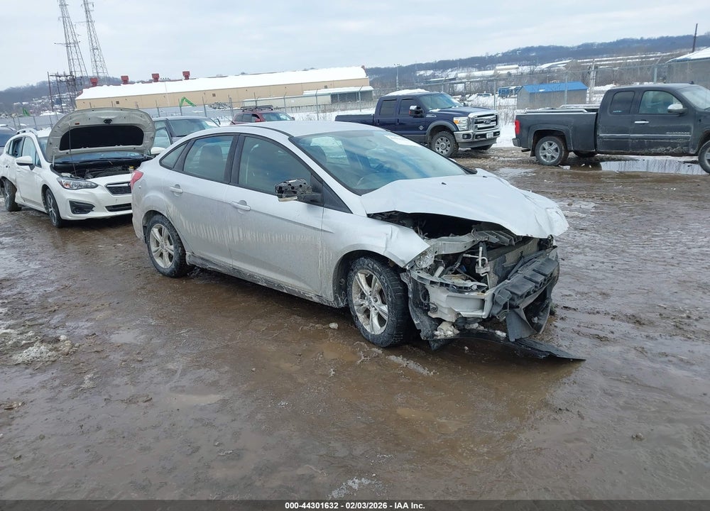 2014 FORD FOCUS SE VIN: 1FADP3F24EL122122