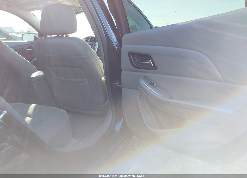 2014 CHEVROLET MALIBU 1LS VIN: 1G11B5SL1EF109325