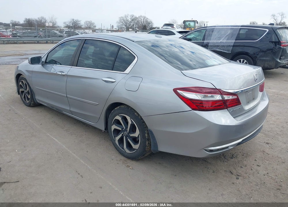 2017 HONDA ACCORD EX-L VIN: 1HGCR2F93HA109807