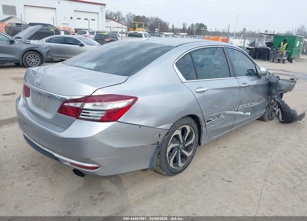 2017 HONDA ACCORD EX-L VIN: 1HGCR2F93HA109807