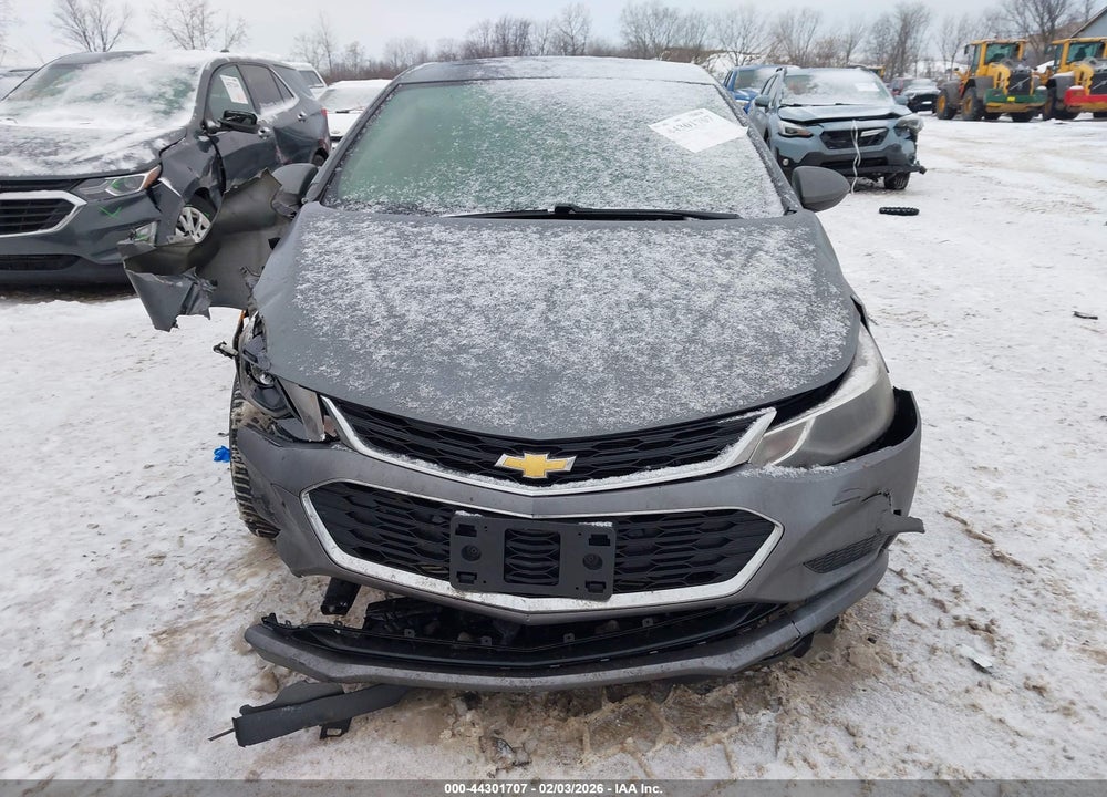2018 CHEVROLET CRUZE LT AUTO VIN: 1G1BE5SM5J7205600