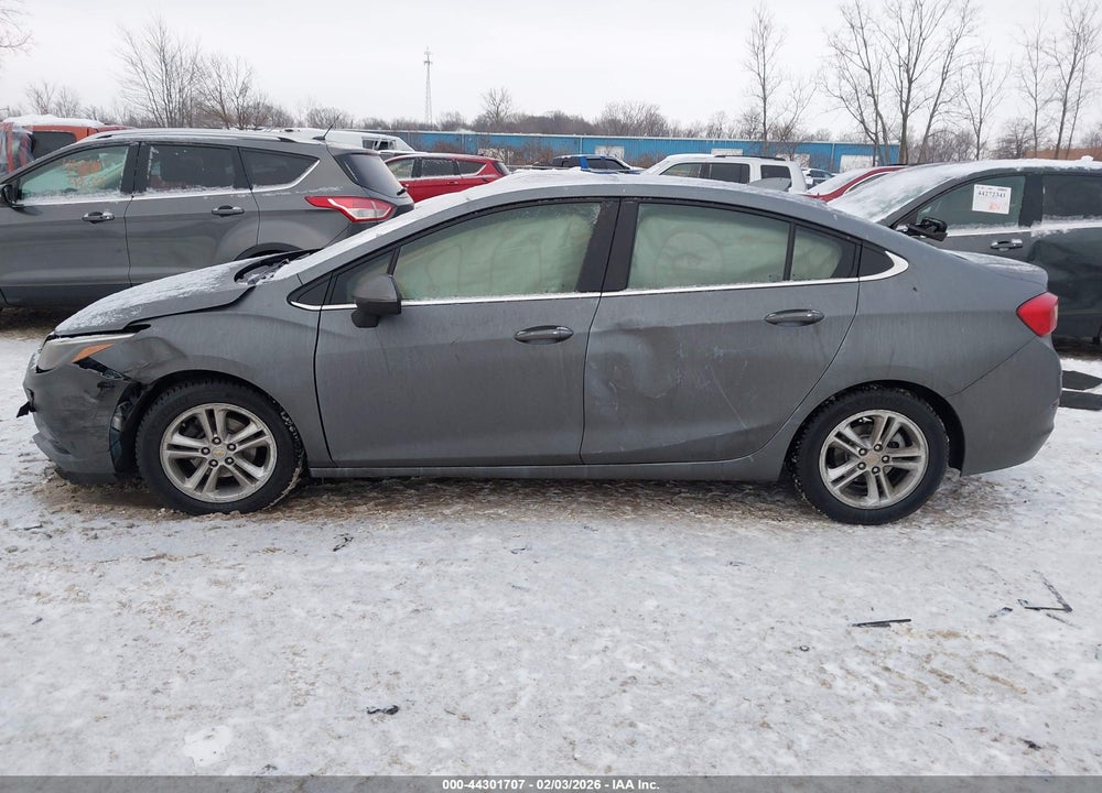 2018 CHEVROLET CRUZE LT AUTO VIN: 1G1BE5SM5J7205600