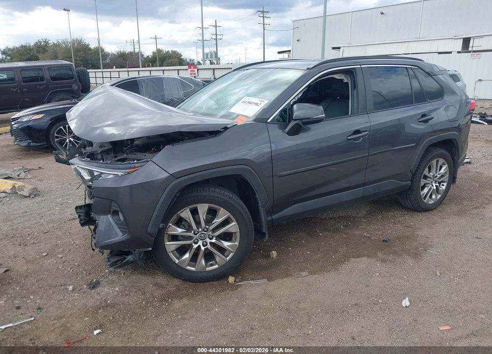 2020 TOYOTA RAV4 XLE PREMIUM VIN: 2T3C1RFV6LW093608