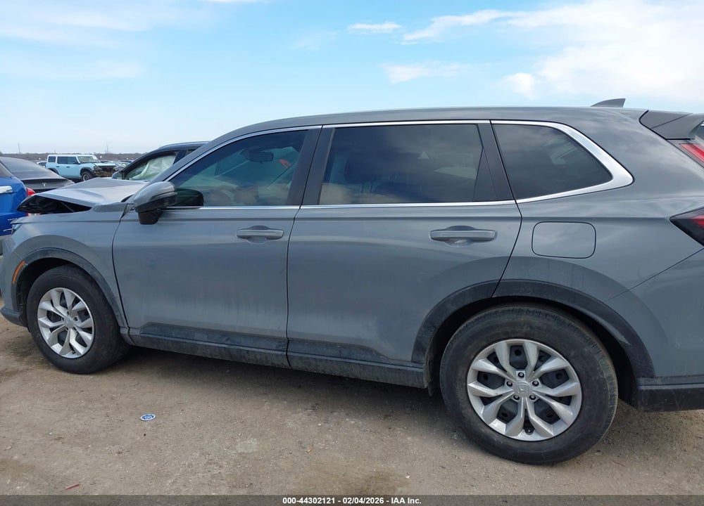 2025 HONDA CR-V LX 2WD VIN: 2HKRS3H26SH322155