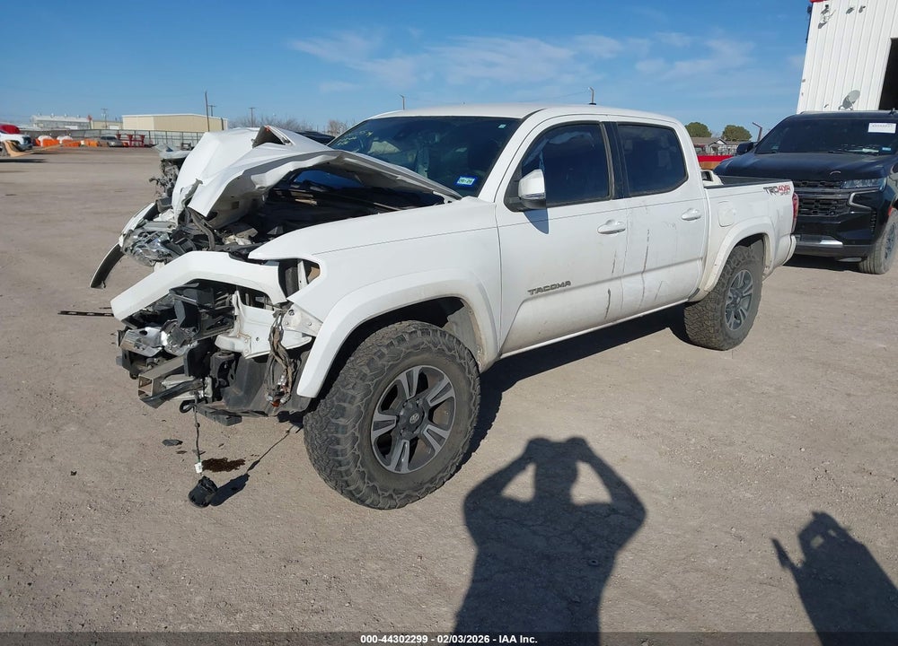 2019 TOYOTA TACOMA TRD SPORT VIN: 3TMCZ5AN4KM247984