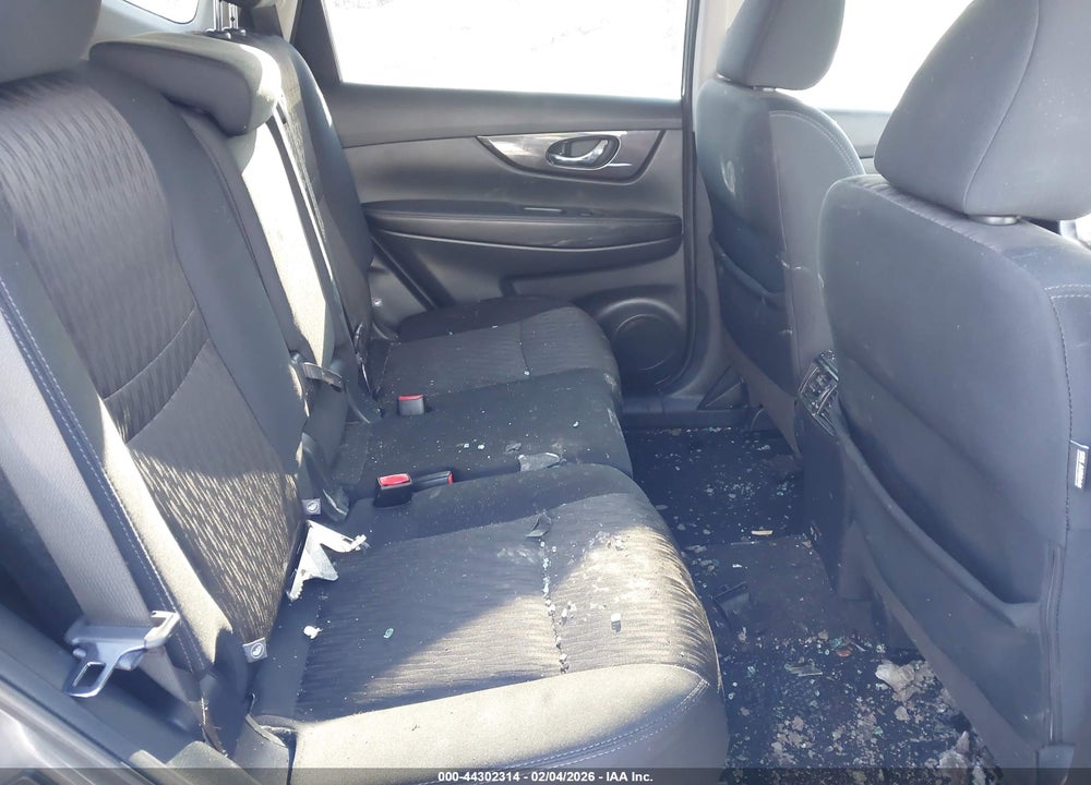 2019 NISSAN ROGUE S VIN: 5N1AT2MV8KC831126