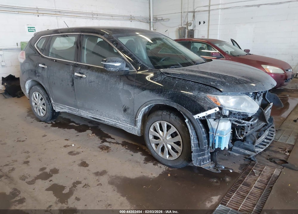 2014 NISSAN ROGUE S VIN: 5N1AT2MT2EC811778