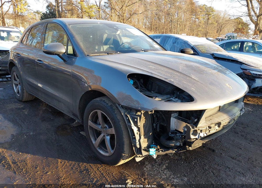 2018 PORSCHE MACAN VIN: WP1AA2A53JLB07341