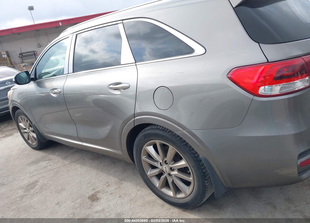 2018 KIA SORENTO 3.3L SXL VIN: 5XYPK4A50JG386411