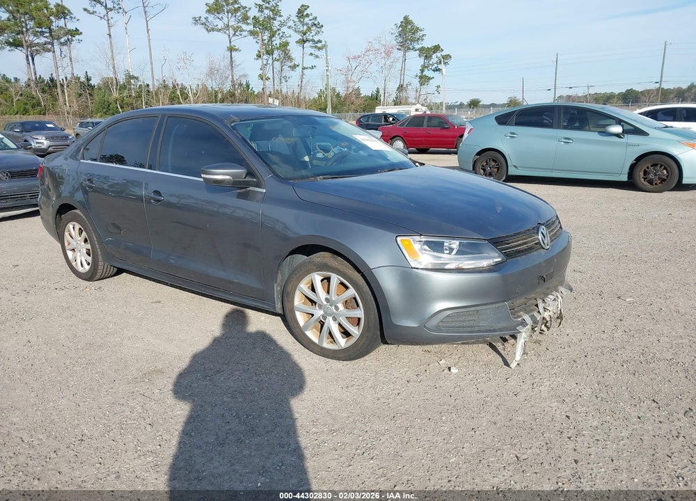 2014 VOLKSWAGEN JETTA 1.8T SE VIN: 3VWD07AJXEM443209