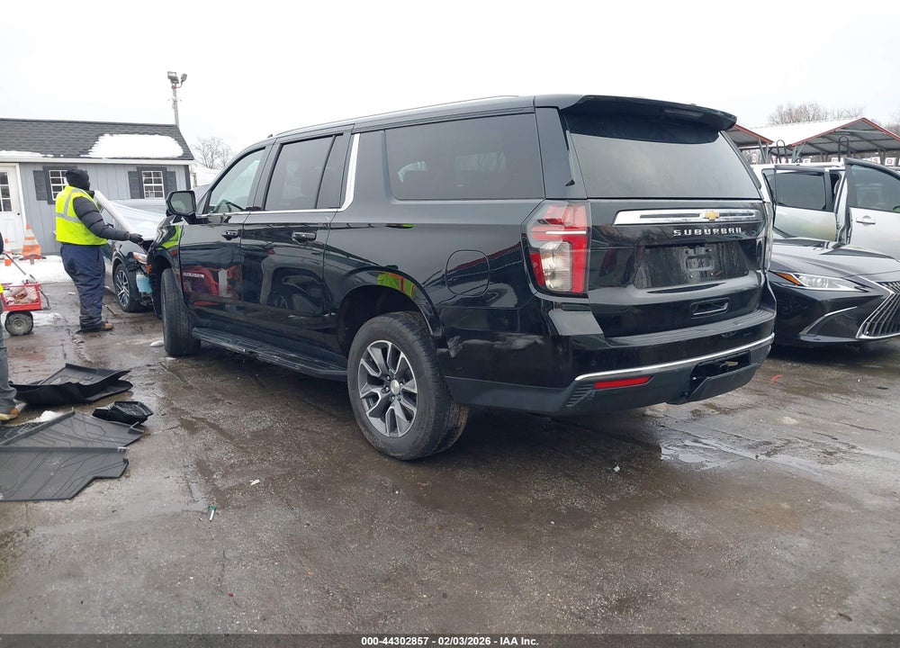 2021 CHEVROLET SUBURBAN 2WD LS VIN: 1GNSCBKD7MR483006