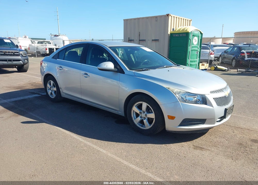 2014 CHEVROLET CRUZE 1LT AUTO VIN: 1G1PC5SB8E7124025