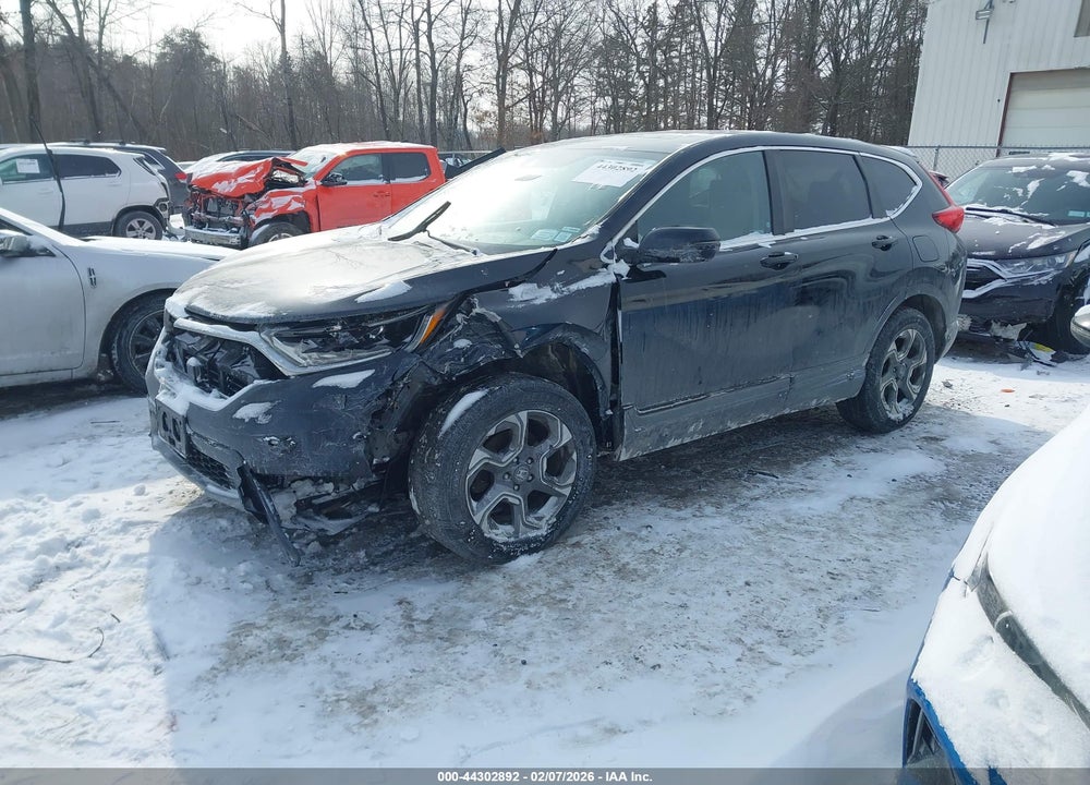 2018 HONDA CR-V EX VIN: 7FARW2H58JE016021
