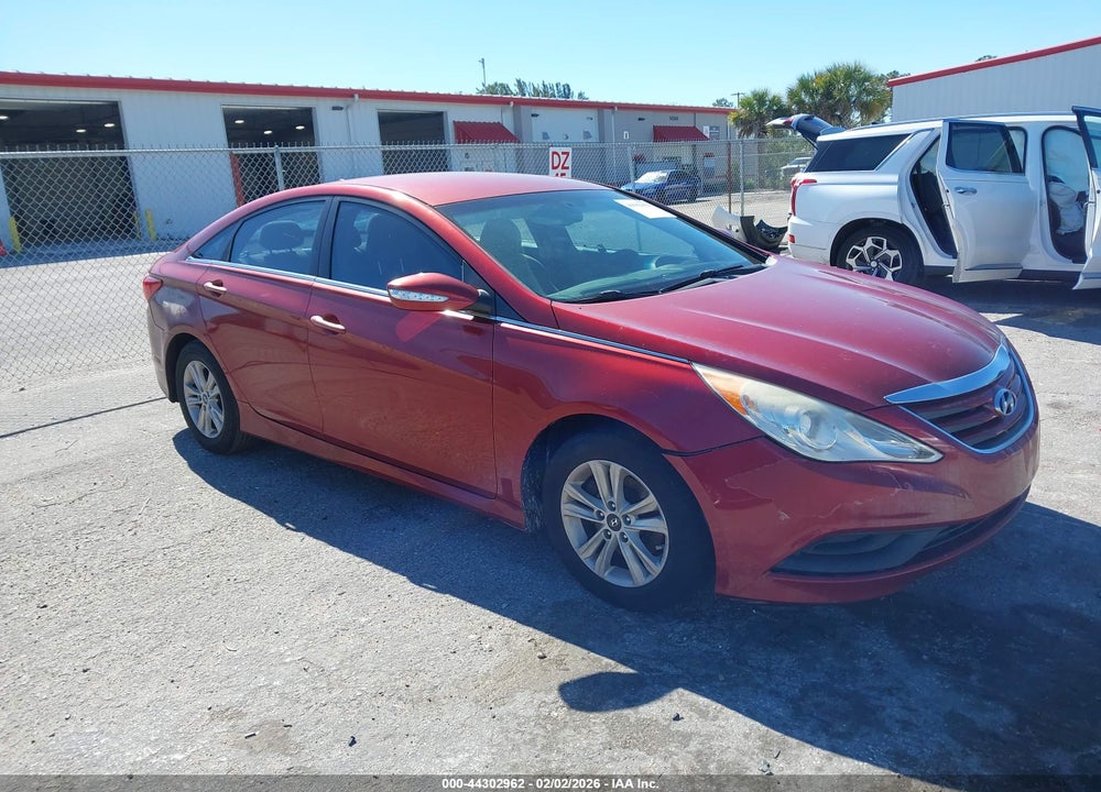 2014 HYUNDAI SONATA GLS VIN: 5NPEB4AC3EH880797