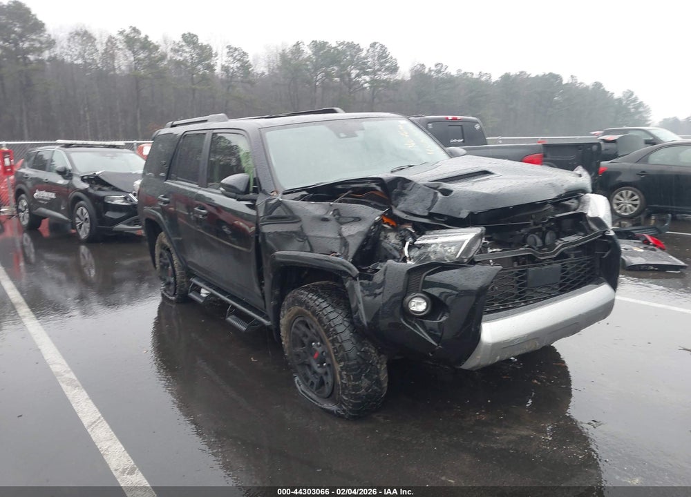 2024 TOYOTA 4RUNNER TRD OFF ROAD PREMIUM VIN: JTERU5JR1R6256174