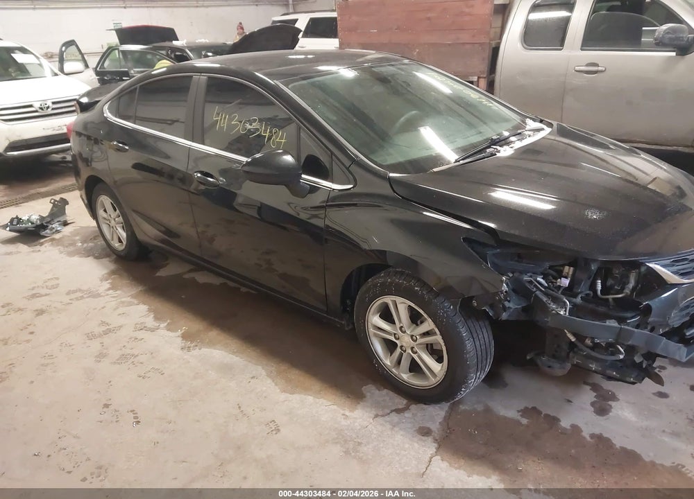 2017 CHEVROLET CRUZE LT AUTO VIN: 1G1BE5SM8H7203284