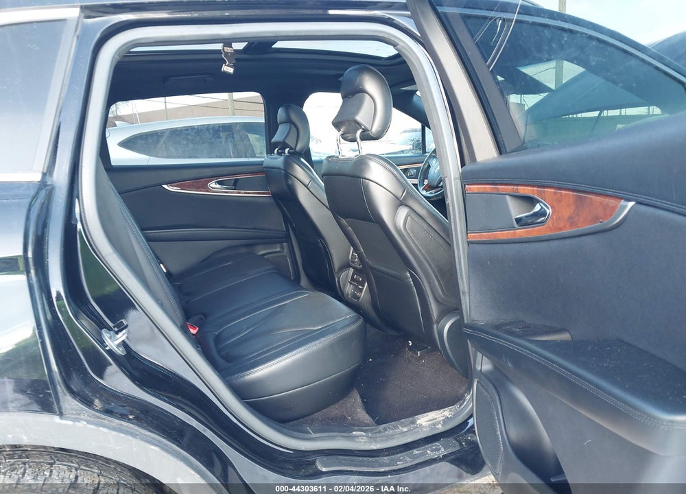 2016 LINCOLN MKX RESERVE VIN: 2LMTJ8LR3GBL74663
