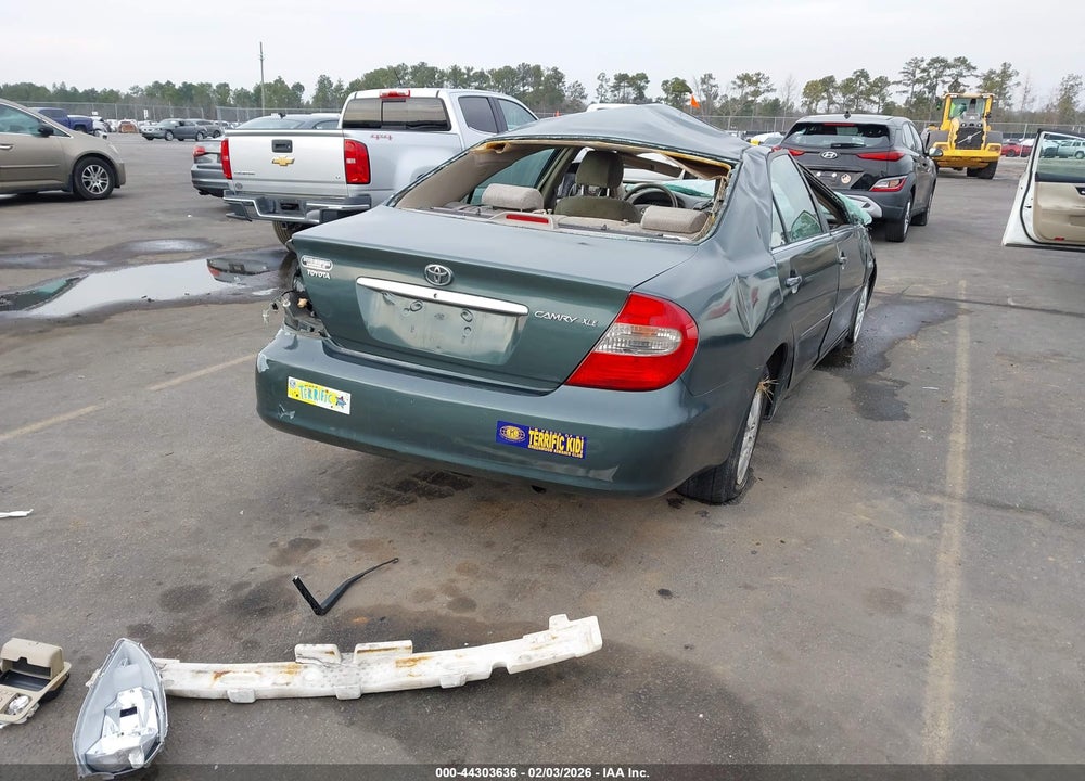 2002 TOYOTA CAMRY XLE VIN: 4T1BE30K82U521634