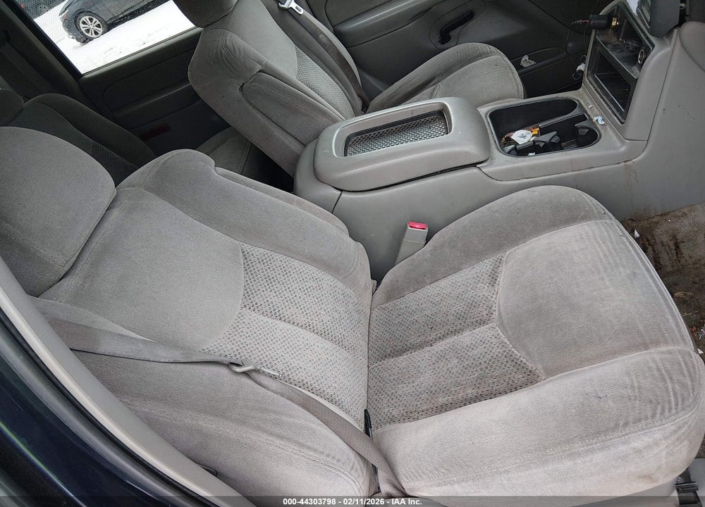 2006 CHEVROLET SUBURBAN 1500 LS VIN: 1GNFK16Z26J137113