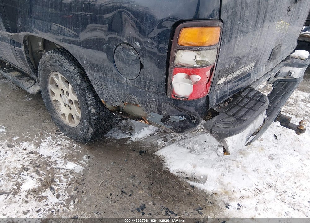 2006 CHEVROLET SUBURBAN 1500 LS VIN: 1GNFK16Z26J137113