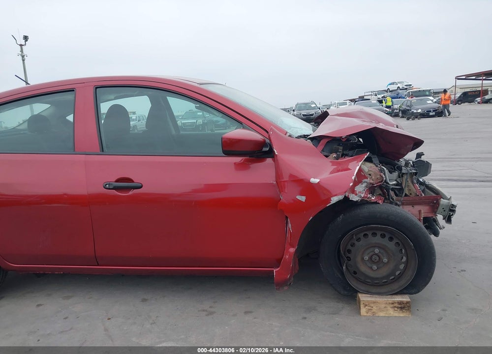 2019 NISSAN VERSA 1.6 S+ VIN: 3N1CN7APXKL812384