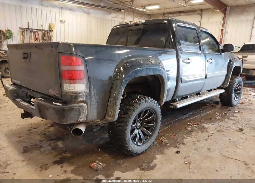 2007 GMC SIERRA 1500 DENALI VIN: 2GTEK638771689182