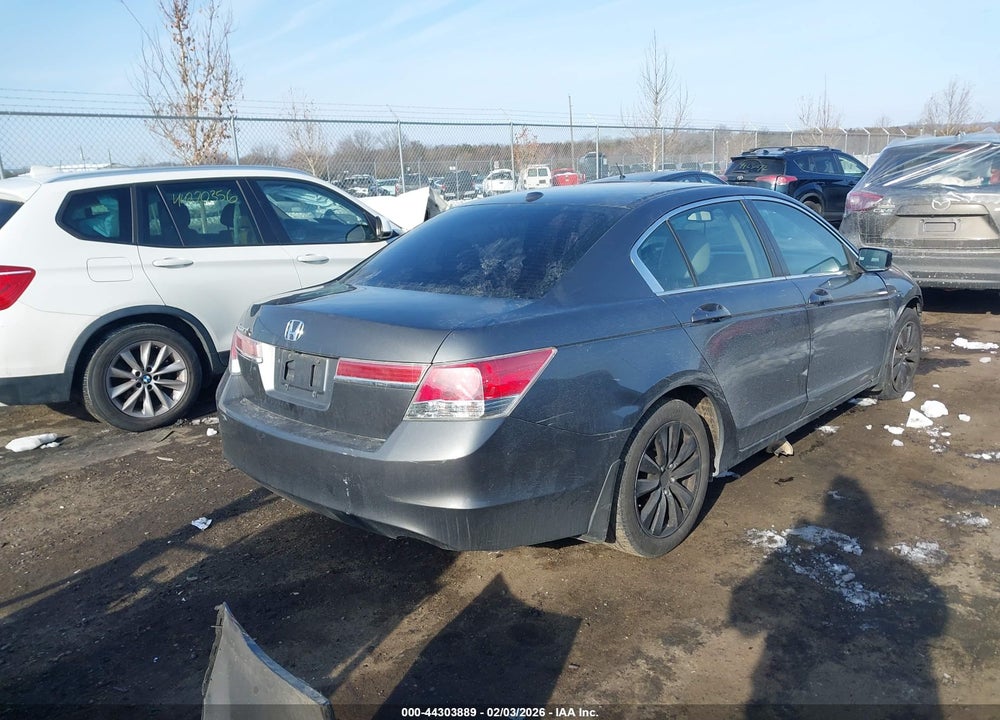 2011 HONDA ACCORD 2.4 EX-L VIN: 1HGCP2F88BA004913