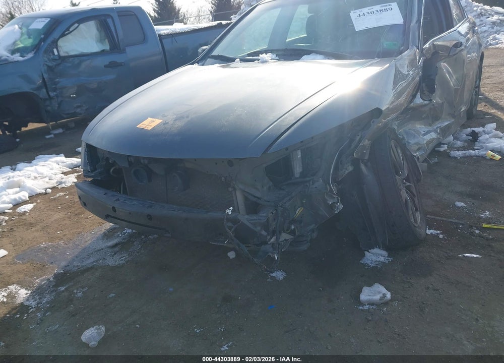 2011 HONDA ACCORD 2.4 EX-L VIN: 1HGCP2F88BA004913