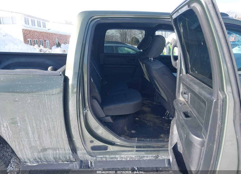2021 RAM 2500 TRADESMAN  4X4 6'4 BOX VIN: 3C6UR5CL1MG607625