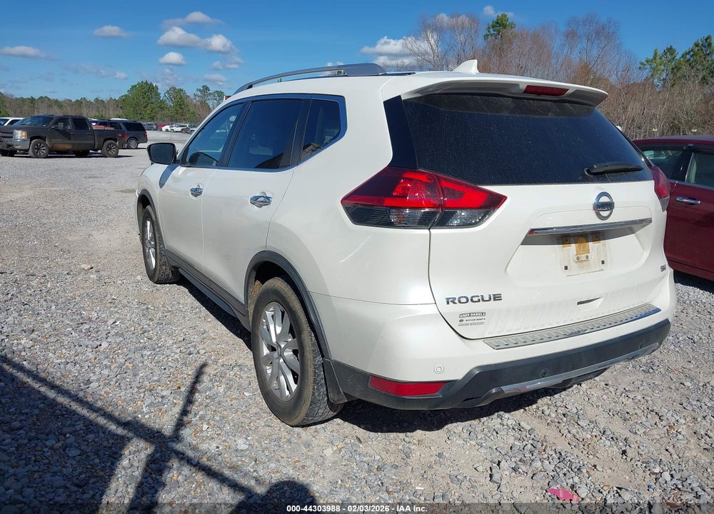 2020 NISSAN ROGUE SV FWD VIN: JN8AT2MT2LW037777