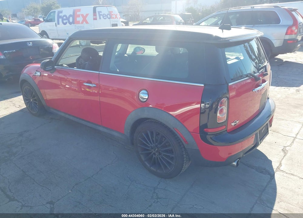 2011 MINI COOPER S CLUBMAN VIN: WMWZG3C59BTY30230